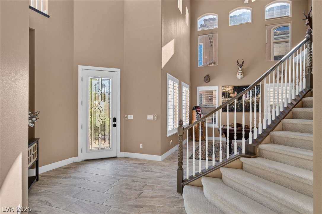 5664 Heather Breeze Court Property Photo 7