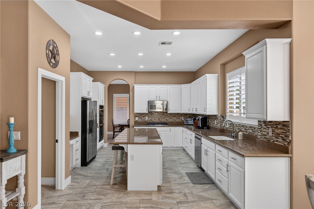 5664 Heather Breeze Court Property Photo 17