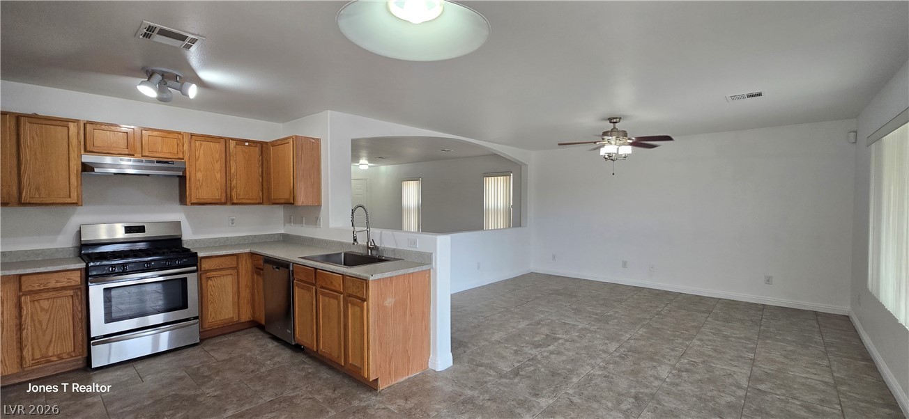 9636 Cedar Park Avenue Property Photo 7