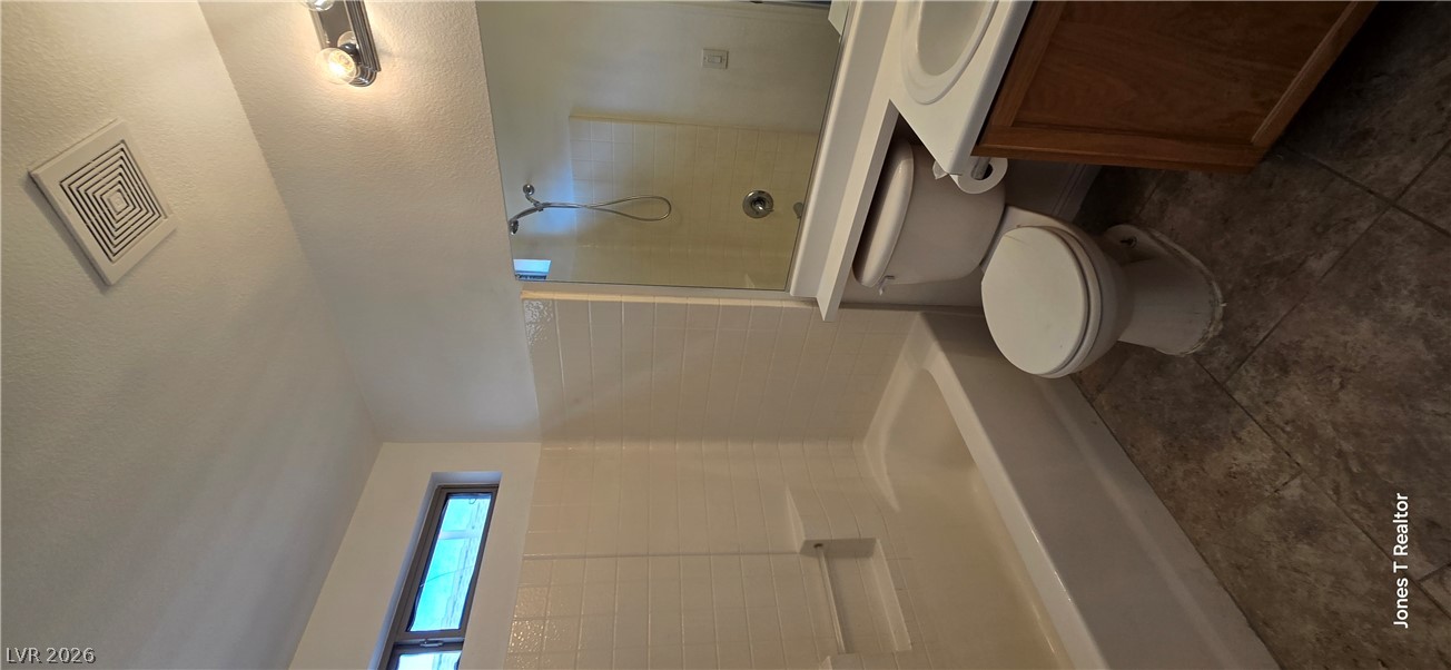 9636 Cedar Park Avenue Property Photo 10