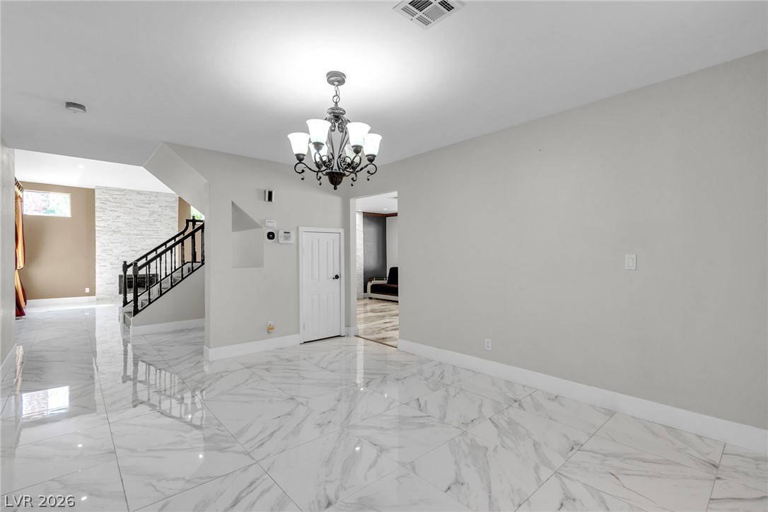 7824 Emerald Harbor Court Property Photo 4