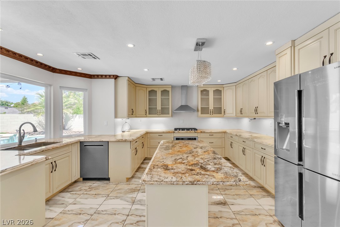 7824 Emerald Harbor Court Property Photo 11