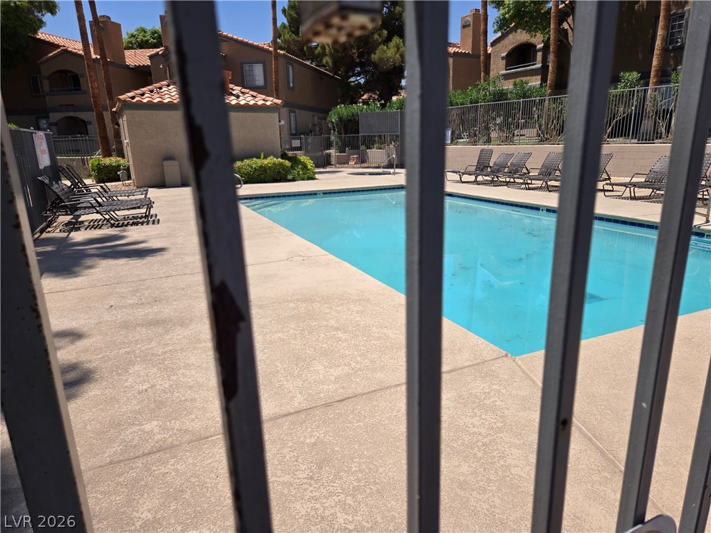 2793881 Property Photo 2