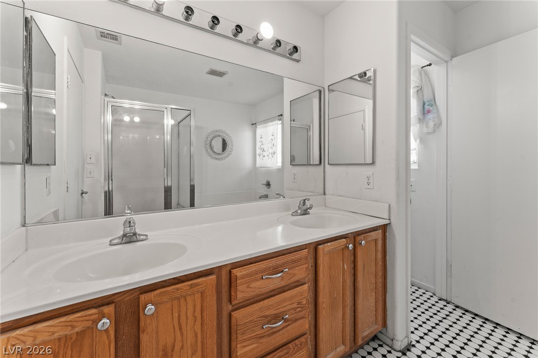 2640 La Mata Street Property Photo 14
