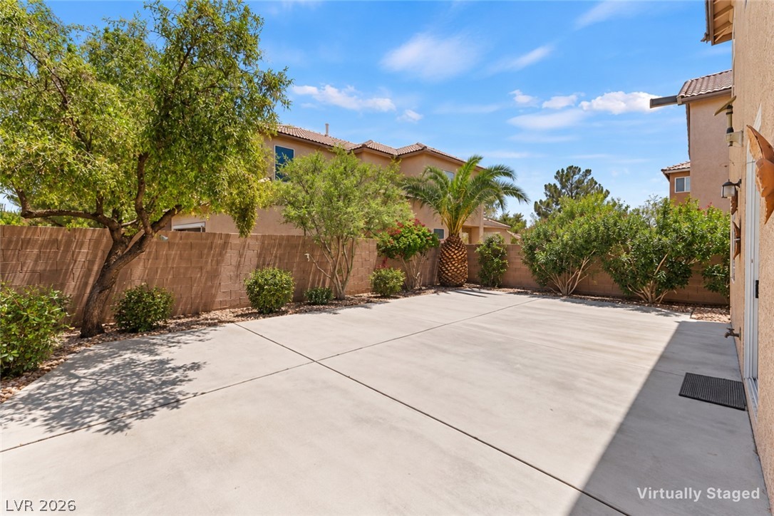 2640 La Mata Street Property Photo 20