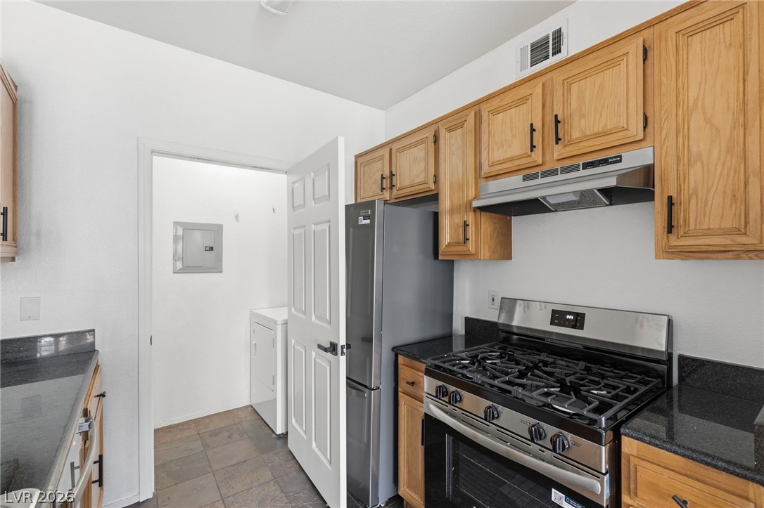 7119 South Durango Drive 105 Property Photo 11