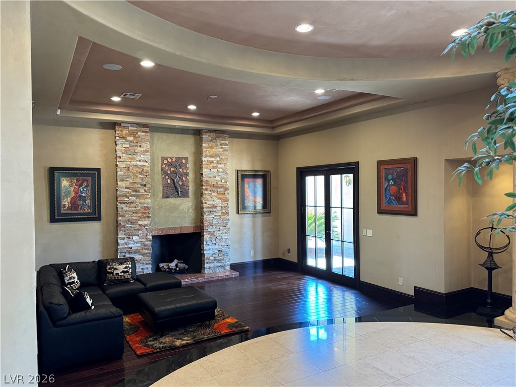1800 Amarone Way Property Photo 16