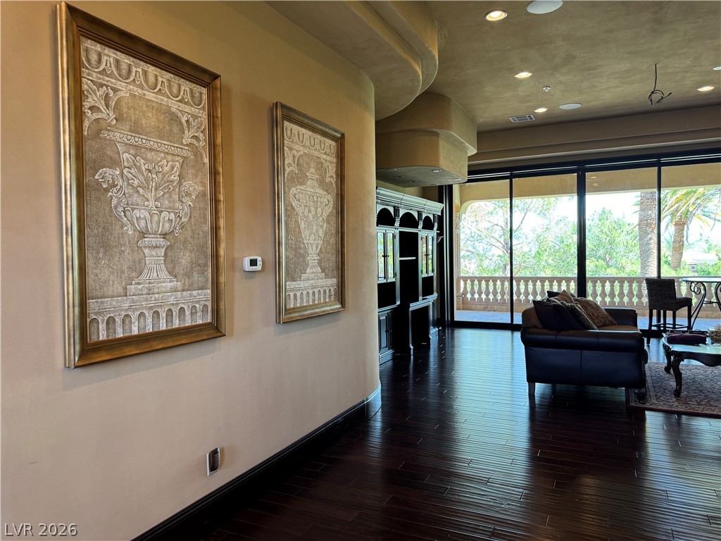 1800 Amarone Way Property Photo 23