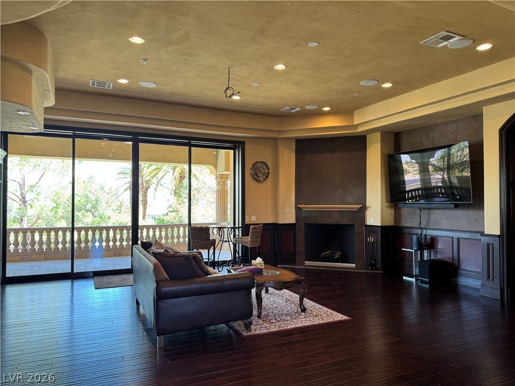 1800 Amarone Way Property Photo 25