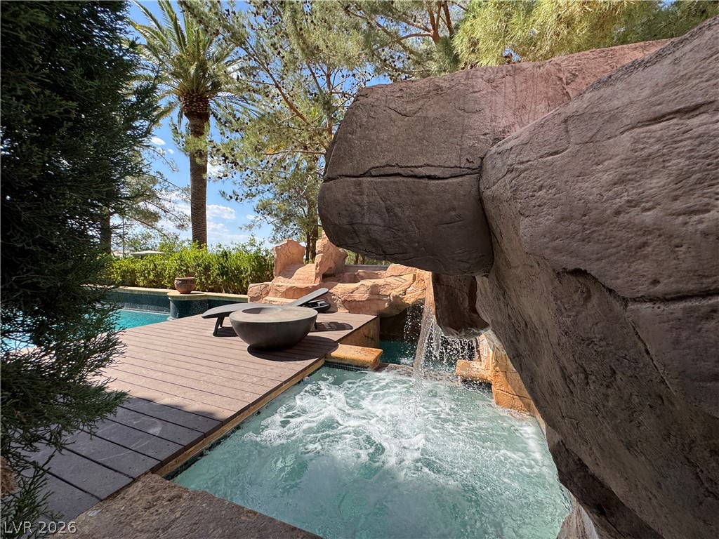 1800 Amarone Way Property Photo 83