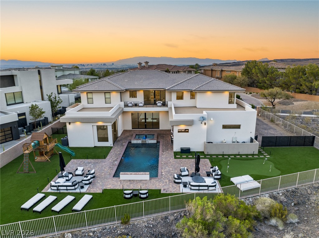 5 Crystal Tree Pass Property Photo 54