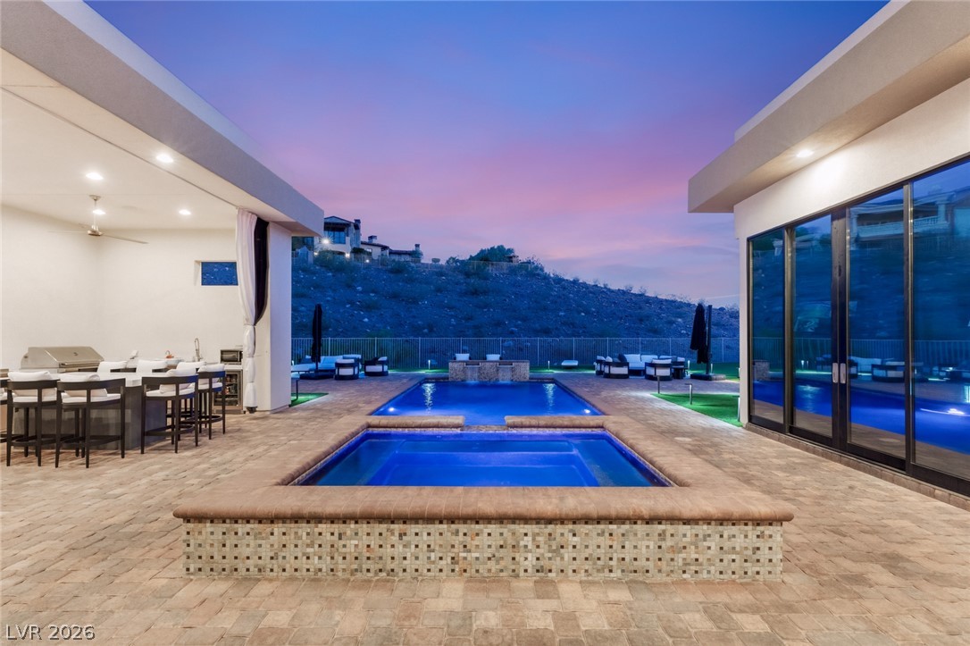 5 Crystal Tree Pass Property Photo 60