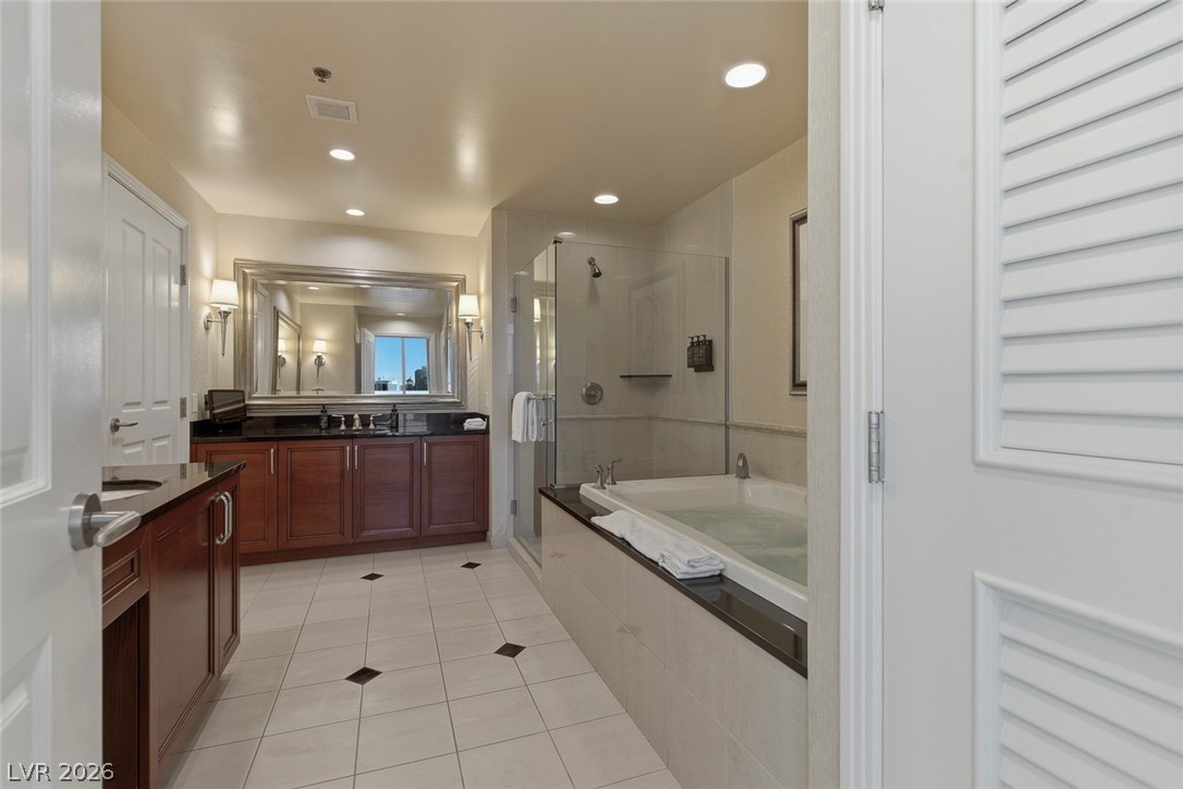 145 East Harmon Avenue 3201&3203 Property Photo 21