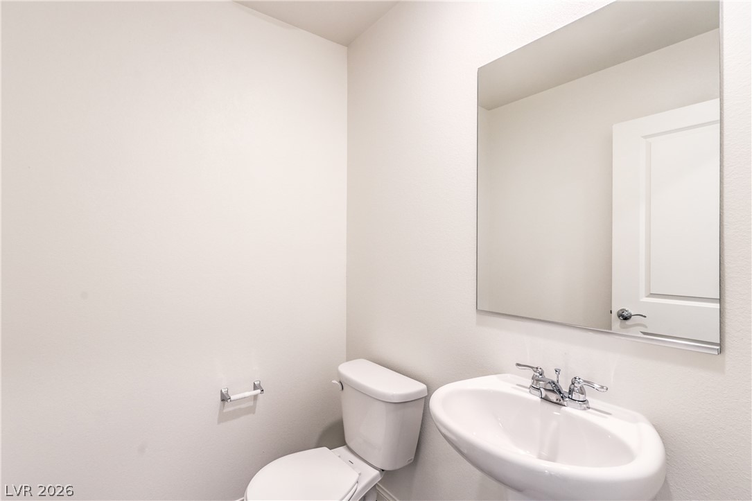 1098 Saffron Toucan Lane Property Photo 12