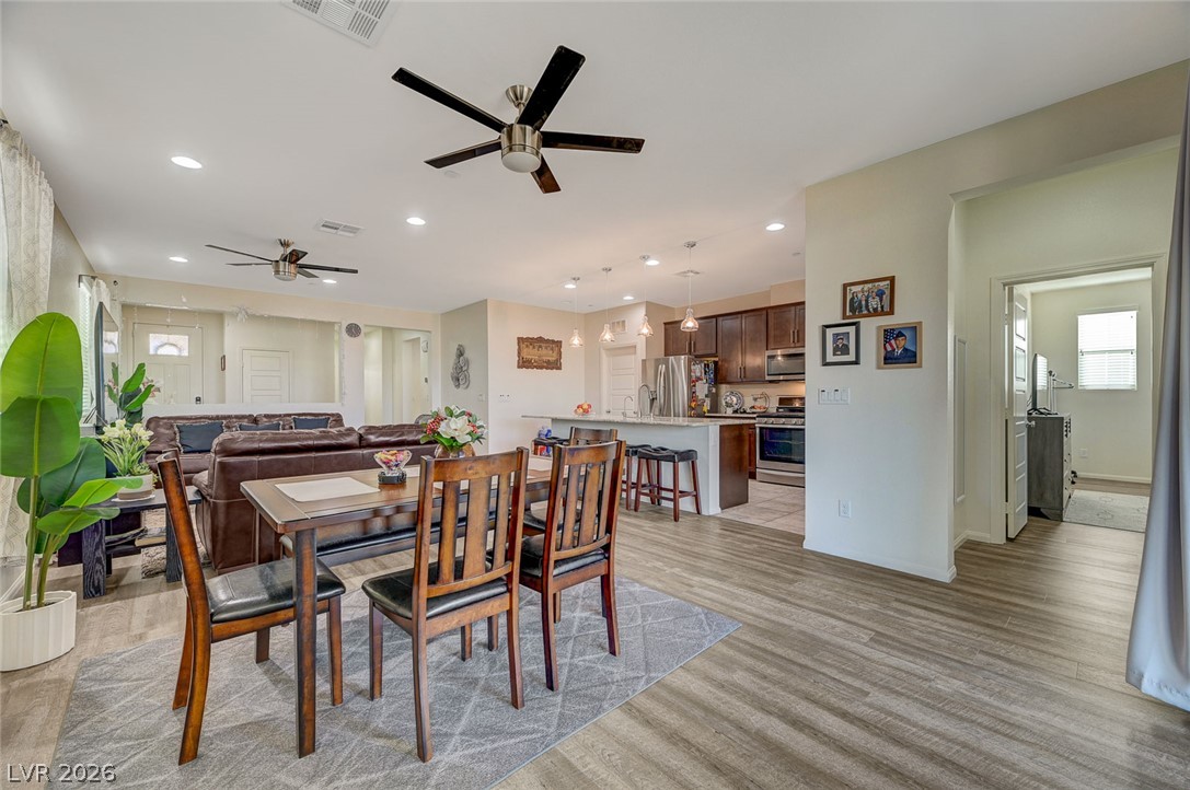 978 Spiracle Avenue Property Photo 15
