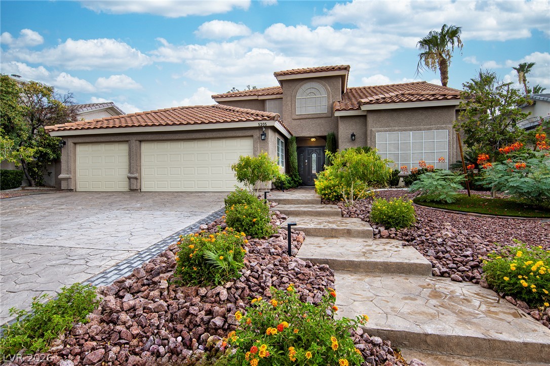 5205 Sandy Cactus Lane Property Photo 1