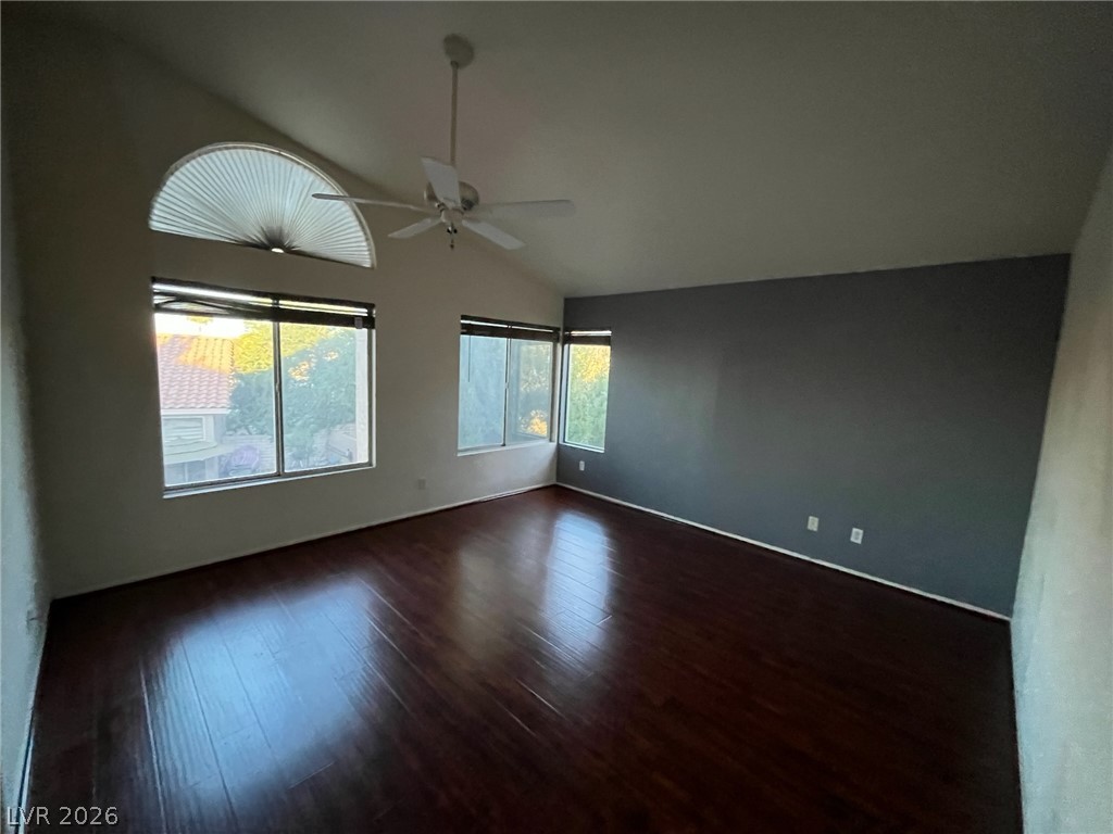 332 Cavalla Street Property Photo 12