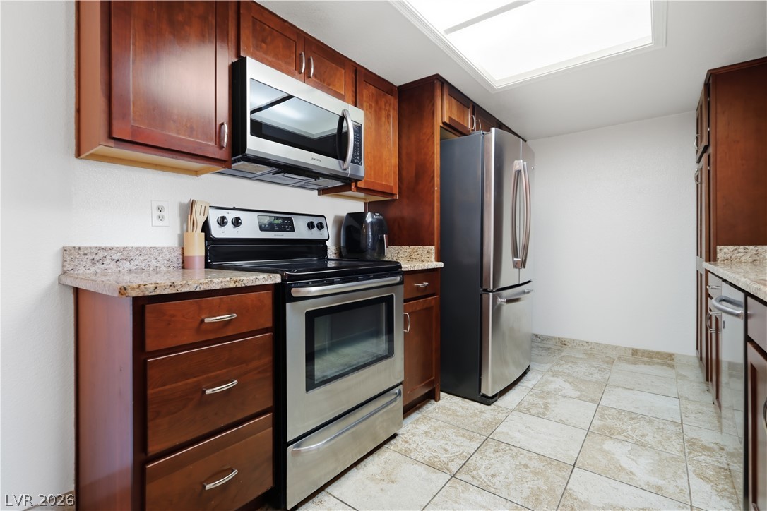 3550 Bay Sands Drive 3042 Property Photo 9