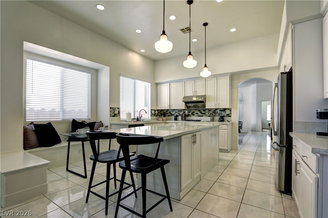 2793971 Property Photo 3