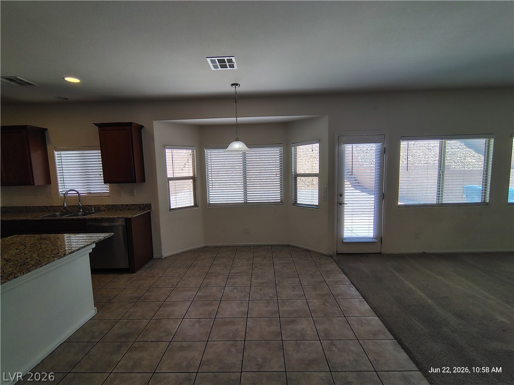 8166 Minots Ledge Avenue Property Photo 4
