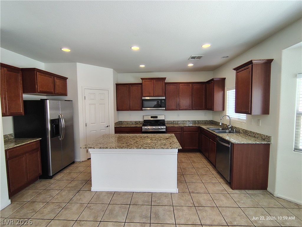 8166 Minots Ledge Avenue Property Photo 5
