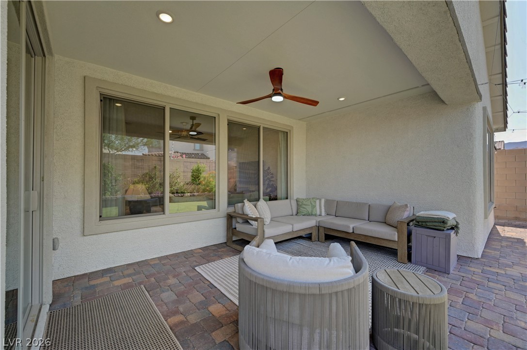 10826 Delparke Valley Avenue Property Photo 43