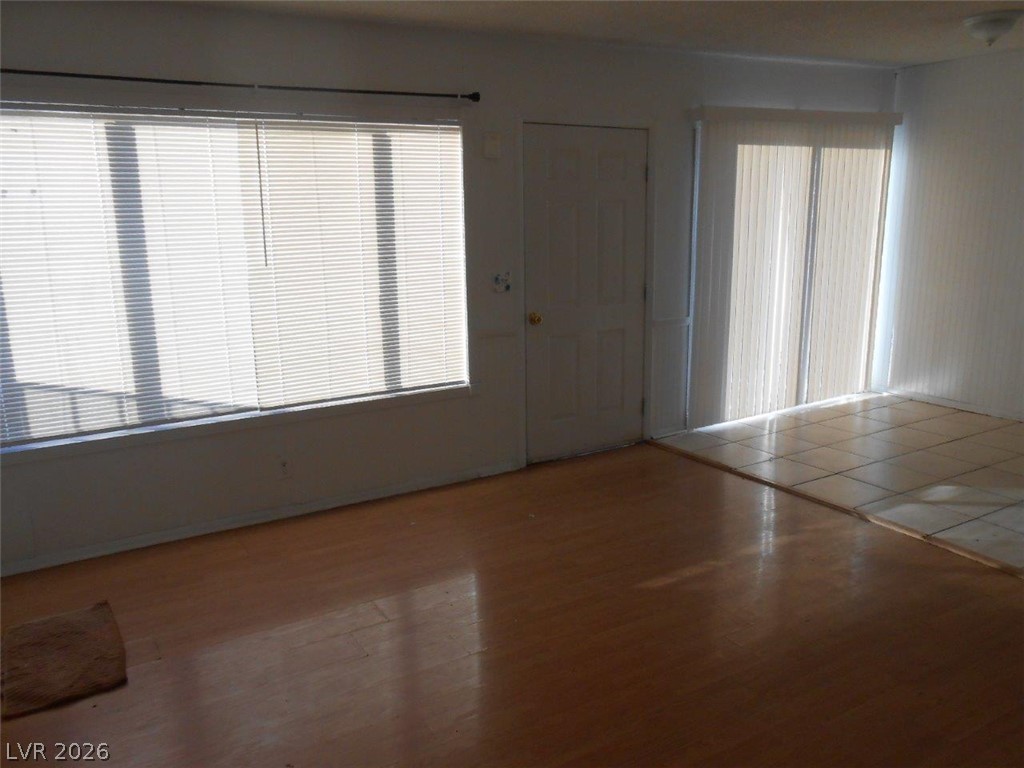 6671 Bubbling Brook Drive D Property Photo 6
