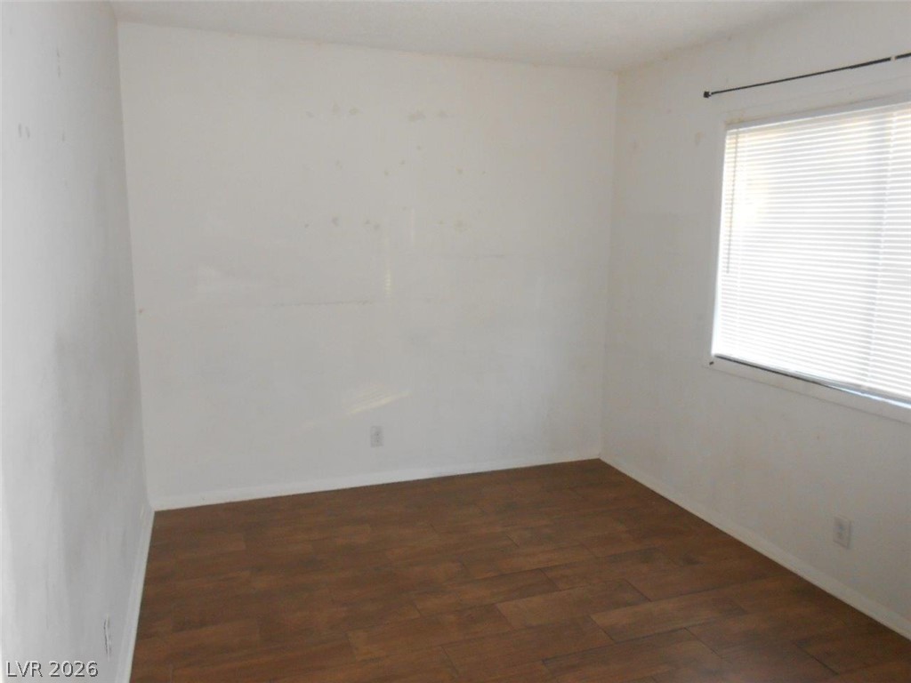 6671 Bubbling Brook Drive D Property Photo 11