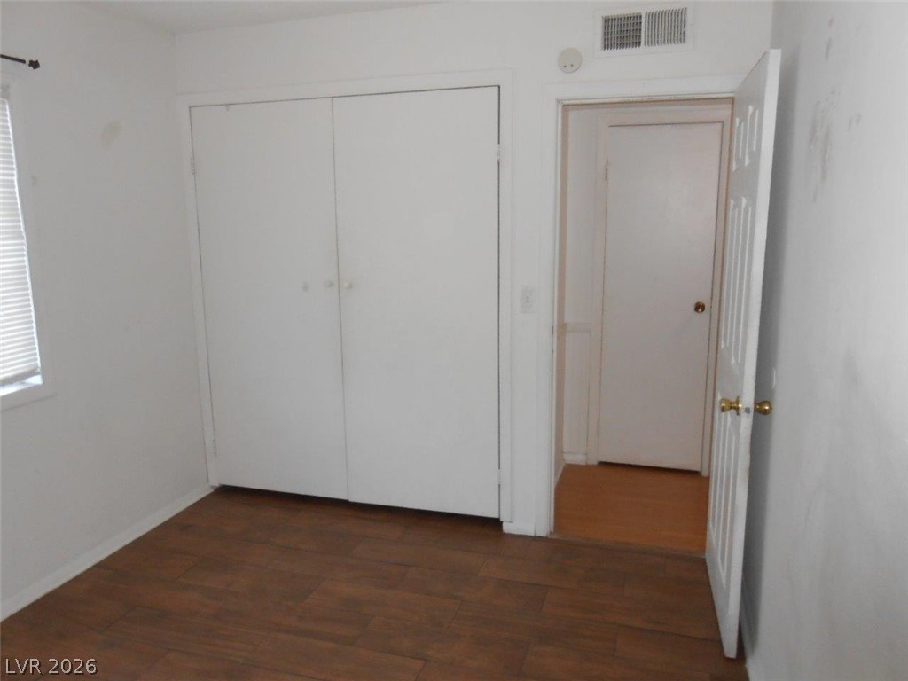 6671 Bubbling Brook Drive D Property Photo 12