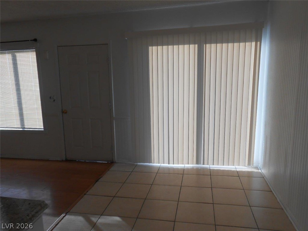 6671 Bubbling Brook Drive D Property Photo 19