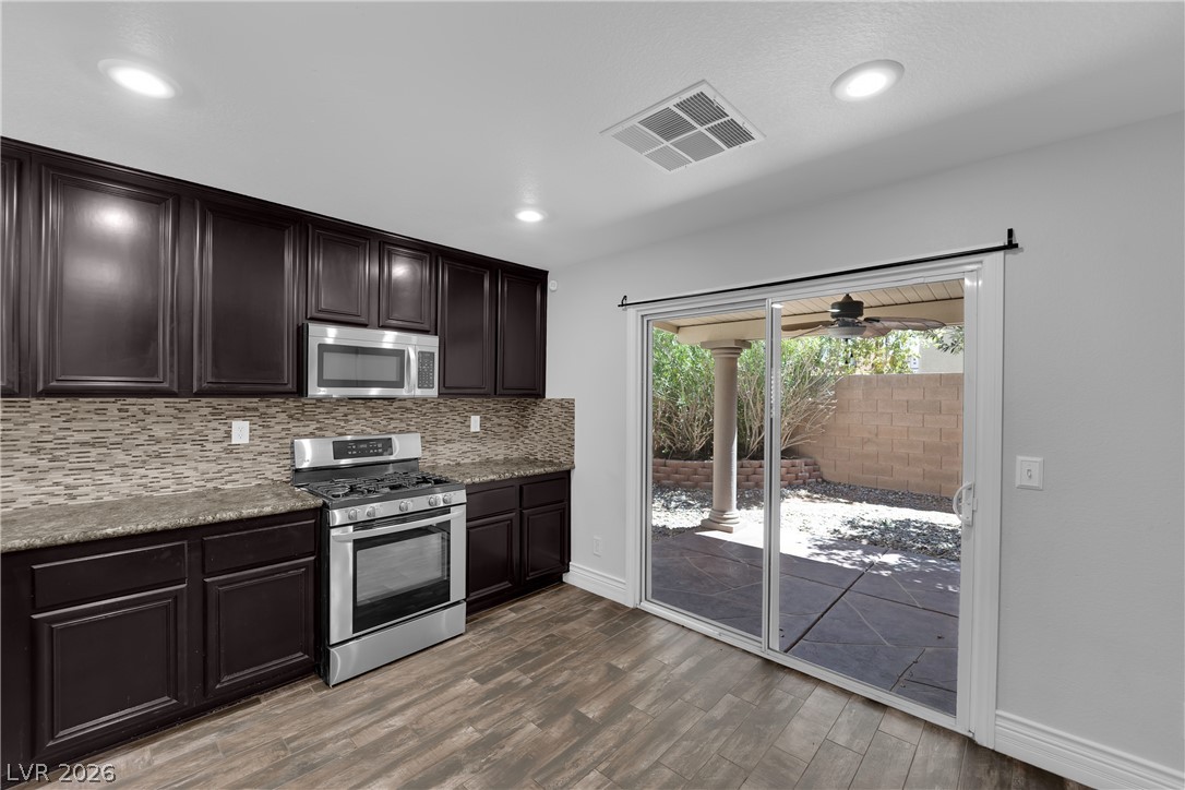 646 Monument Point Street Property Photo 14
