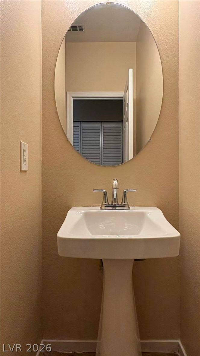 2684 Heathrow Street Property Photo 7