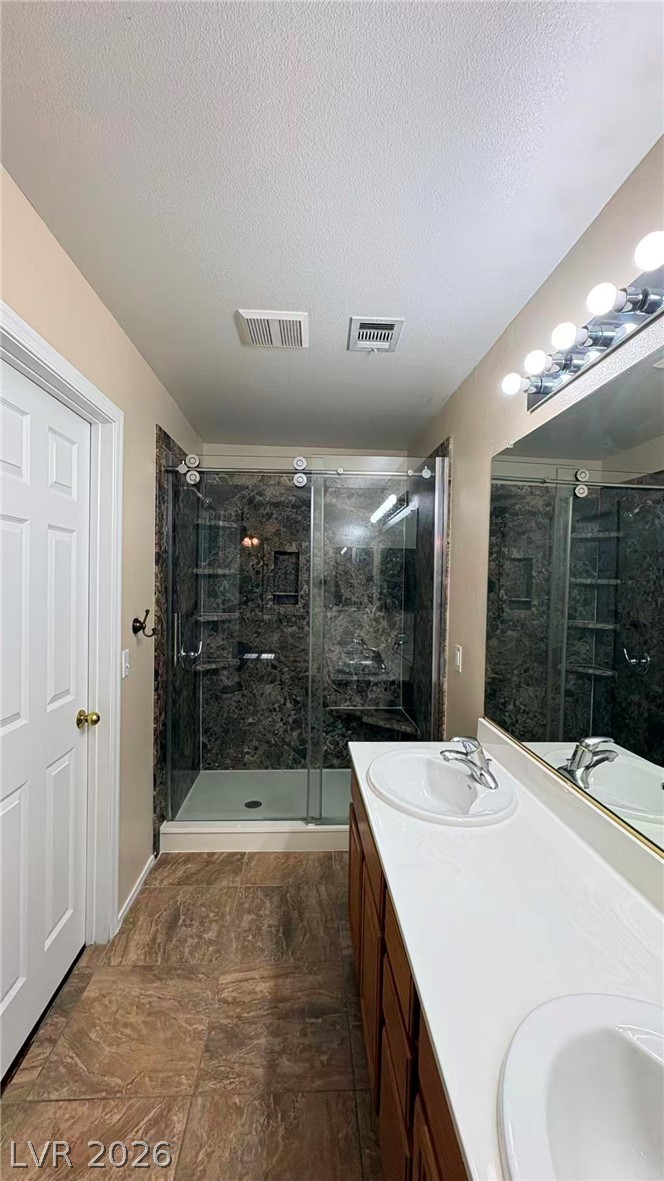 2684 Heathrow Street Property Photo 16