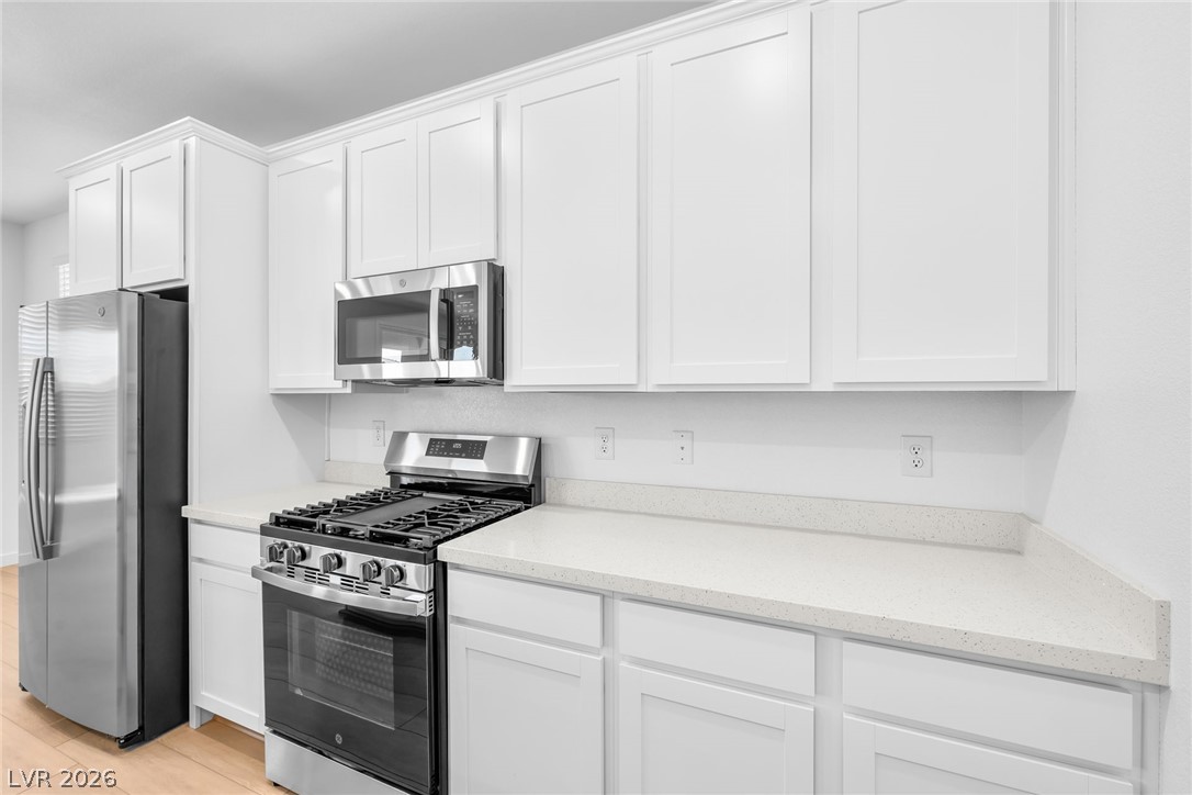 1733 Strada Nathan Property Photo 8