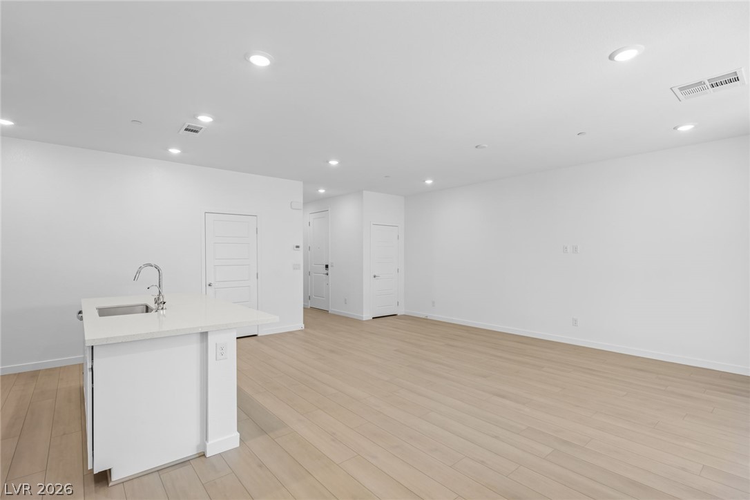 1733 Strada Nathan Property Photo 10