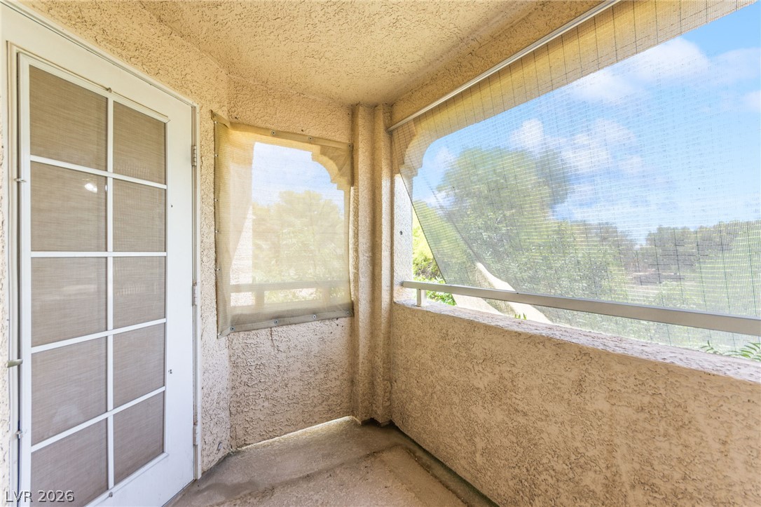 3400 Cabana Drive 2036 Property Photo 5