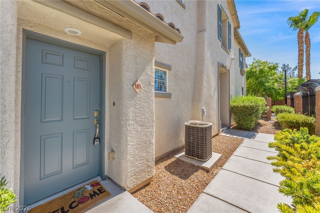 7318 Fools Gold Street 101 Property Photo 6