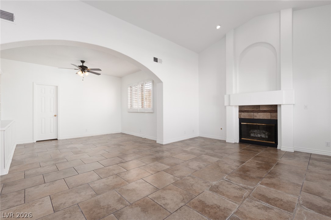 7845 Meadow Creek Street Property Photo 15