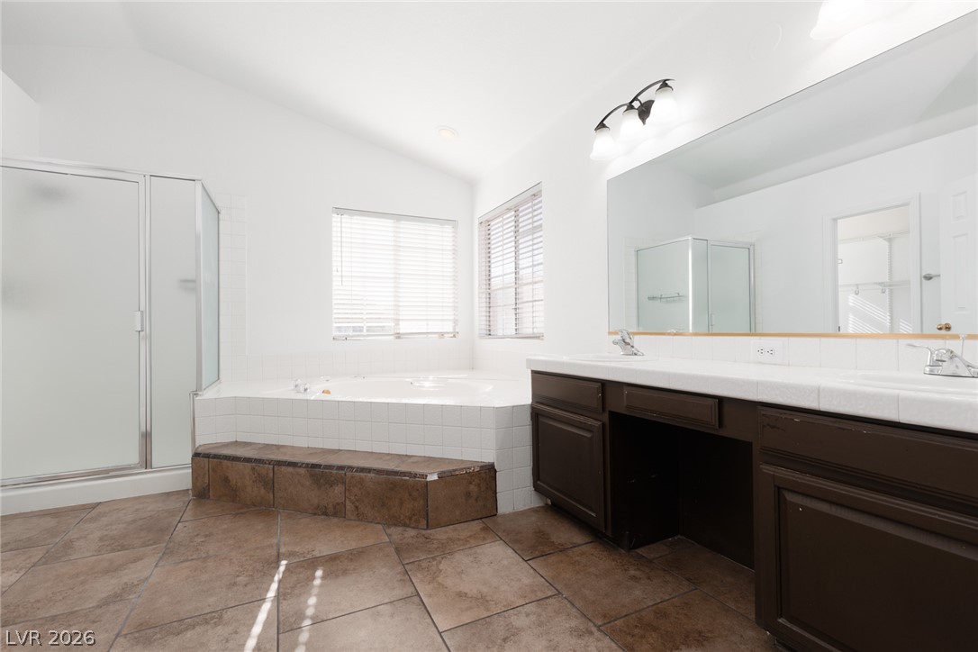7845 Meadow Creek Street Property Photo 26