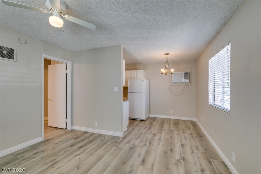 5806 Dodd Street D Property Photo 6