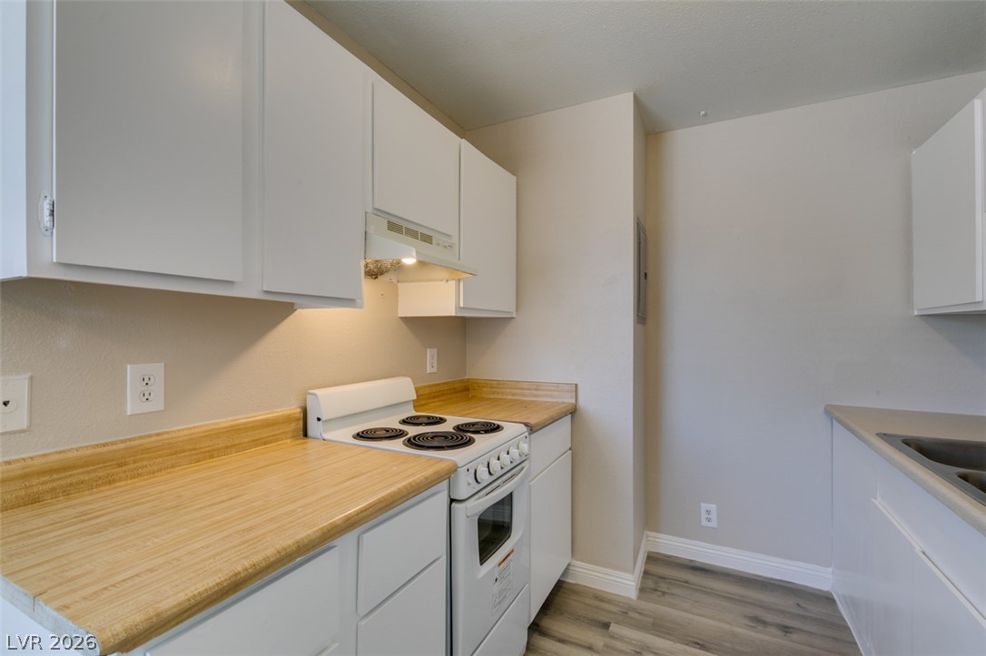 5806 Dodd Street D Property Photo 18