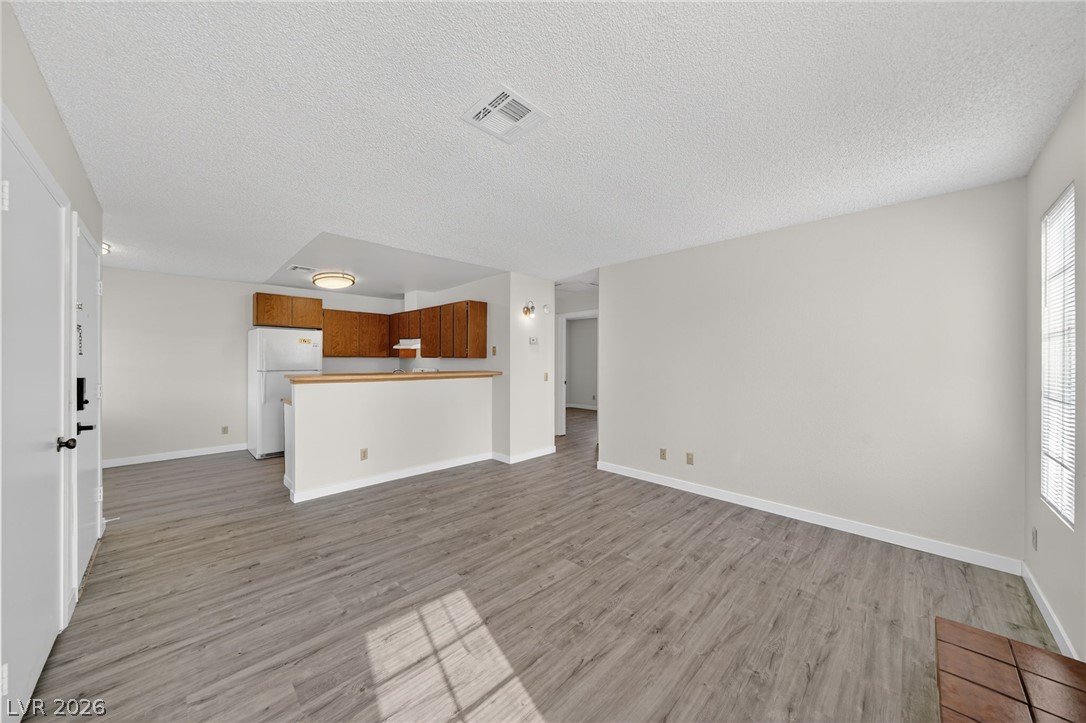 2702 Alicialynn Way D Property Photo 6