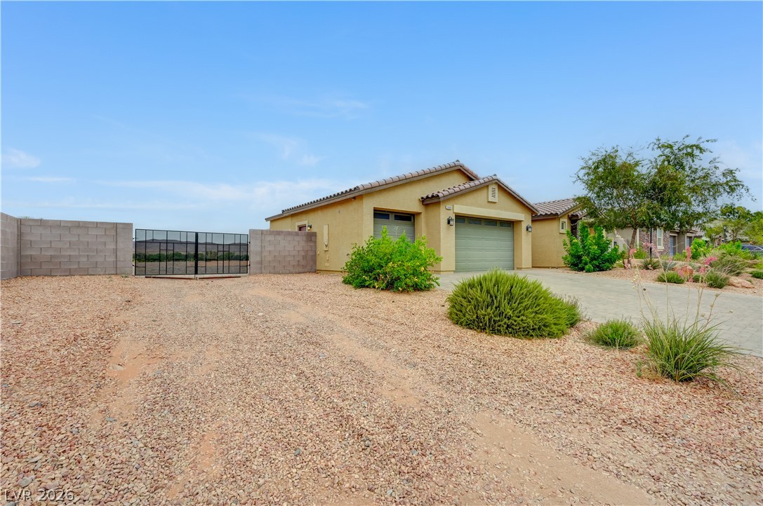 3885 River Heights Lane Property Photo 4