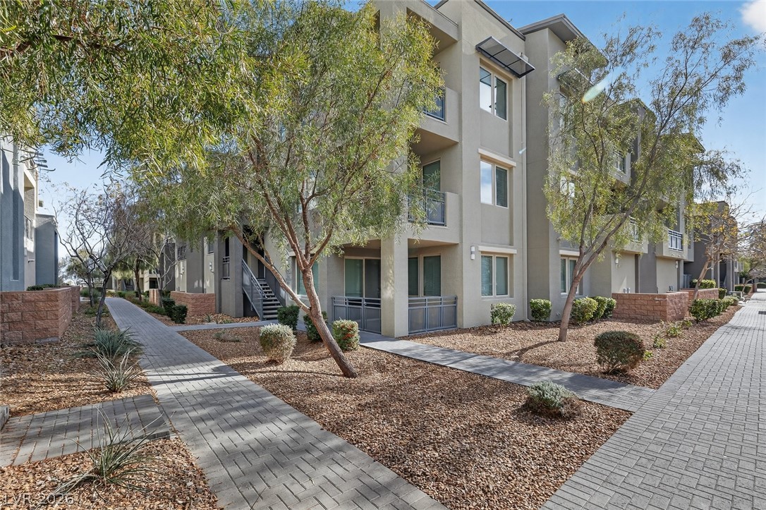 11256 Rainbow Peak Avenue 208 Property Photo 1