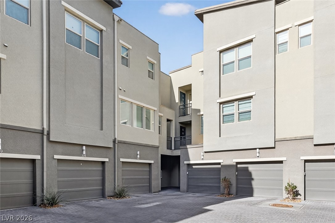 11256 Rainbow Peak Avenue 208 Property Photo 23