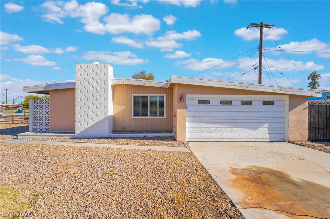 867 Lulu Avenue Property Photo 1