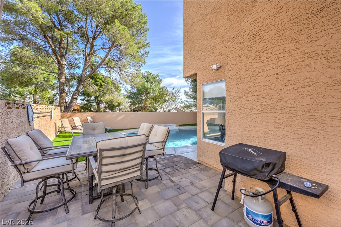 8352 Shore Breeze Drive Property Photo 25