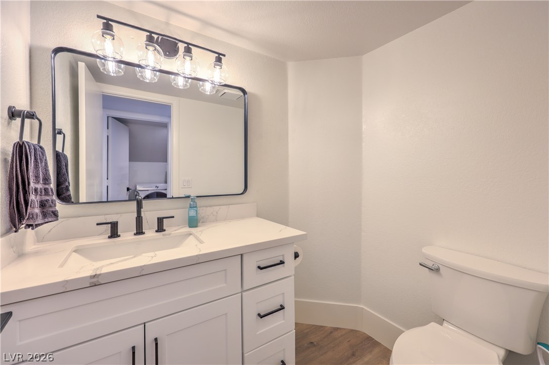 8352 Shore Breeze Drive Property Photo 28