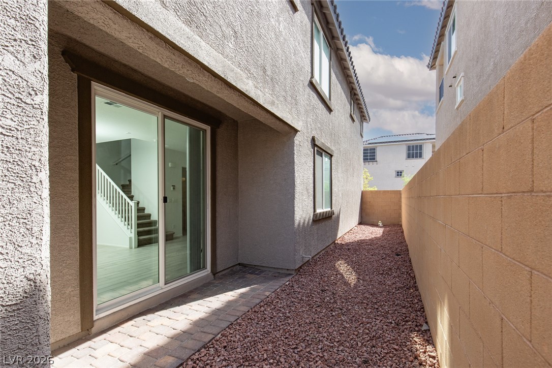 8045 Skye Foxx Street Property Photo 6