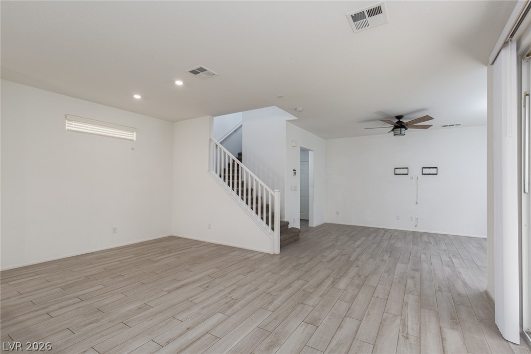 8045 Skye Foxx Street Property Photo 12